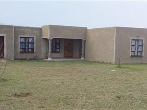 3 Bed House in Madadeni