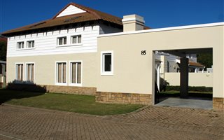 2 Bedroom Apartment in Keurboomstrand