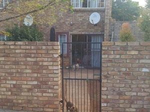 2 Bed Simplex in Centurion CBD