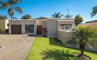 2 Bedroom Townhouse in Randpark Ridge