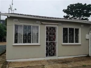 2 Bed Simplex in Trenance Manor