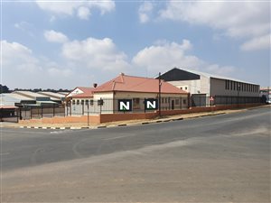 3000 m² Industrial space in Robertsham
