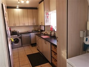 3 Bed House in Isandovale