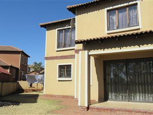 3 Bed House in Meyersig Lifestyle Estate