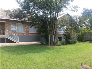 3 Bed House in Kensington B