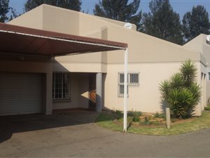 3 Bed Simplex in Vanderbijlpark SE3