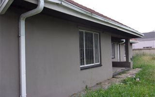 1979 m² Commercial space in Three Rivers