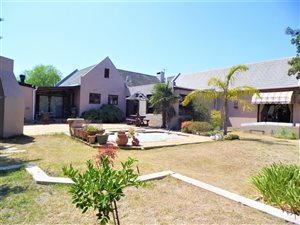 3 Bed House in Klein Nederburg