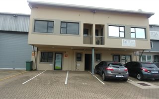 216 m² Industrial space in Briardene