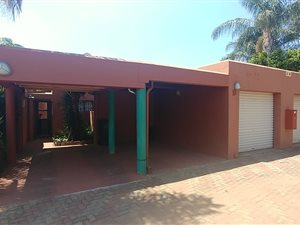 2 Bed House in Doornpoort and surrounds