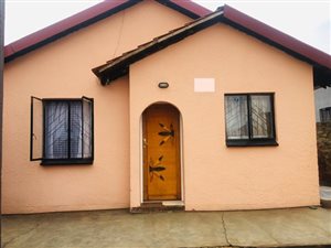 2 Bed House in Nellmapius