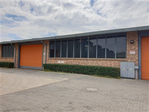 740 m² Industrial space in Wilbart