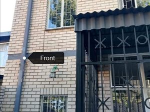 3 Bed Apartment in Parktown Estate