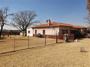 2 ha Farm in Putfontein