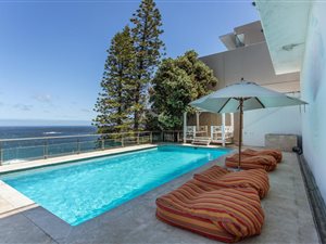 5 Bed House in Bantry Bay