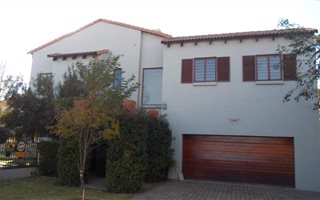 5 Bedroom House in Sterrewag