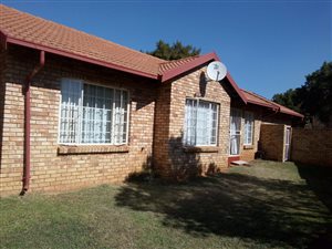 3 Bed Townhouse in Equestria