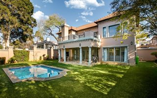 4 Bedroom Cluster in Hyde Park