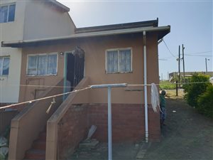 3 Bed House in Newlands West