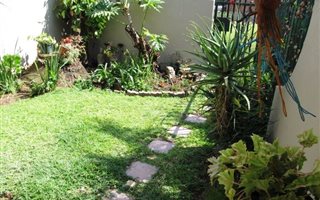 2 Bedroom Apartment in Rietfontein