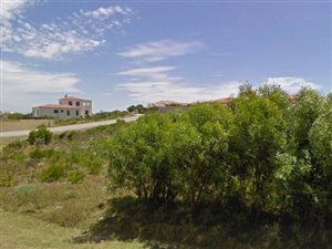 793 m² Land available in Santareme