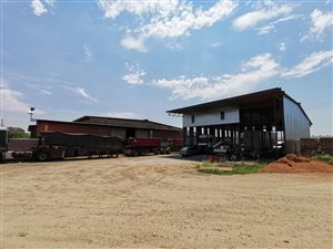 1800 m² Industrial space in Klerksoord
