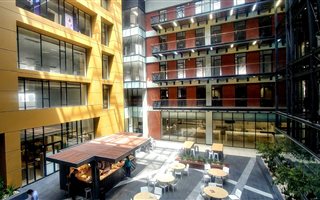 374 m² Commercial space in Cape Town City Centre