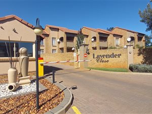 2 Bed Apartment in Olympus AH