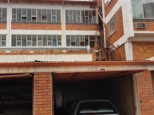 2 Bedroom Apartment in Highlands North