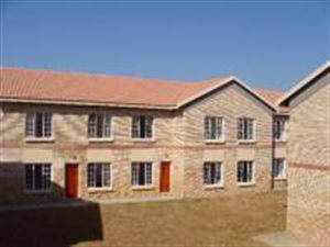 2 Bed House in Waterval East