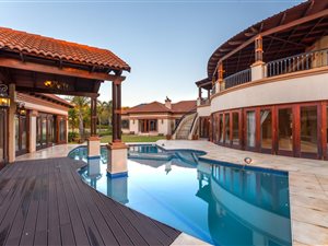 4 Bed House in Mooikloof Equestrian Estate