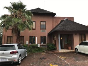 437.399993896484 m² Office Space in Lonehill