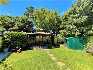 5 Bed House in Stellenridge