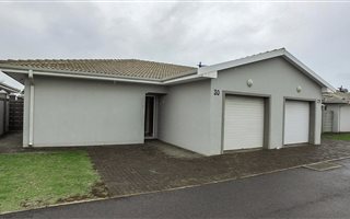 3 Bedroom House in Gonubie