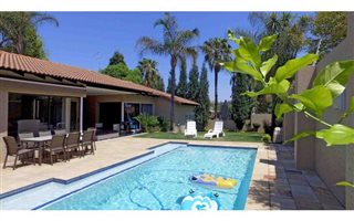 4 Bedroom House in Woodmead