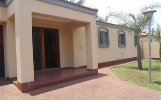 3 Bedroom Cluster in Beyers Park