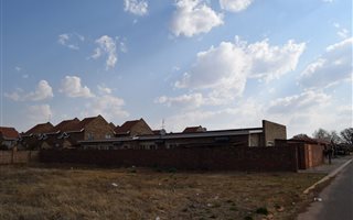 Commercial space in Baillie Park