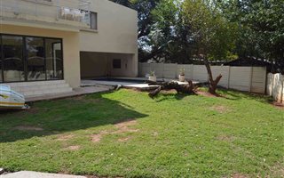 22 Bedroom House in Proclamation Hill