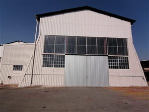 4892 m² Industrial space in Tulisa Park