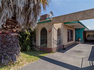 3 Bed House in Belmont Park