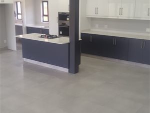 4 Bed House in Salt Rock