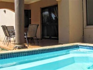 4 Bed House in Waterkloof Ridge