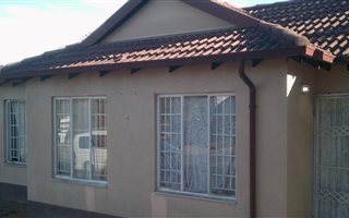 3 Bedroom House in Kamagugu