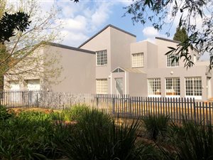 4 Bed House in Northcliff