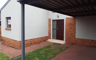 3 Bedroom Townhouse in Reyno Ridge