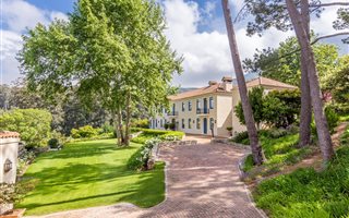 7 Bedroom House in Spanish Farm
