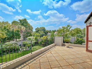 5 Bed House in Fourways