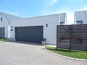 3 Bed Townhouse in Emberton Estate
