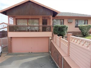 3 Bed House in Carrington Heights