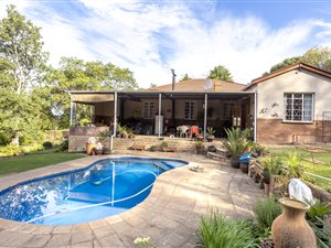 1 ha Farm in Merrivale Heights